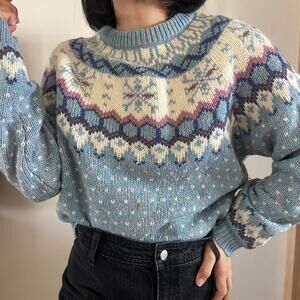 Vintage Fair isle color work Woolrich wool sweater blue pink cream